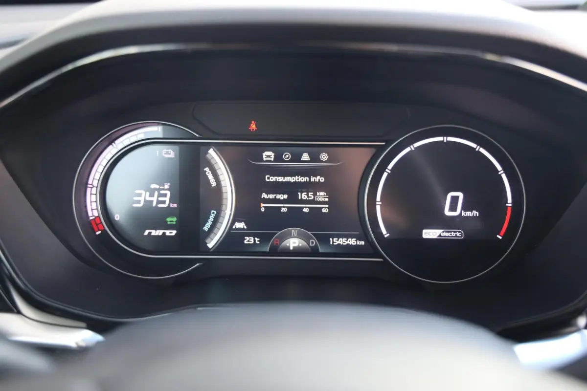 DynamicPlusLine 64 kWh|SOH 94%|Schuif-kanteldak|Stoelverwarming|Camera|Clima|Cruise|Telefoon