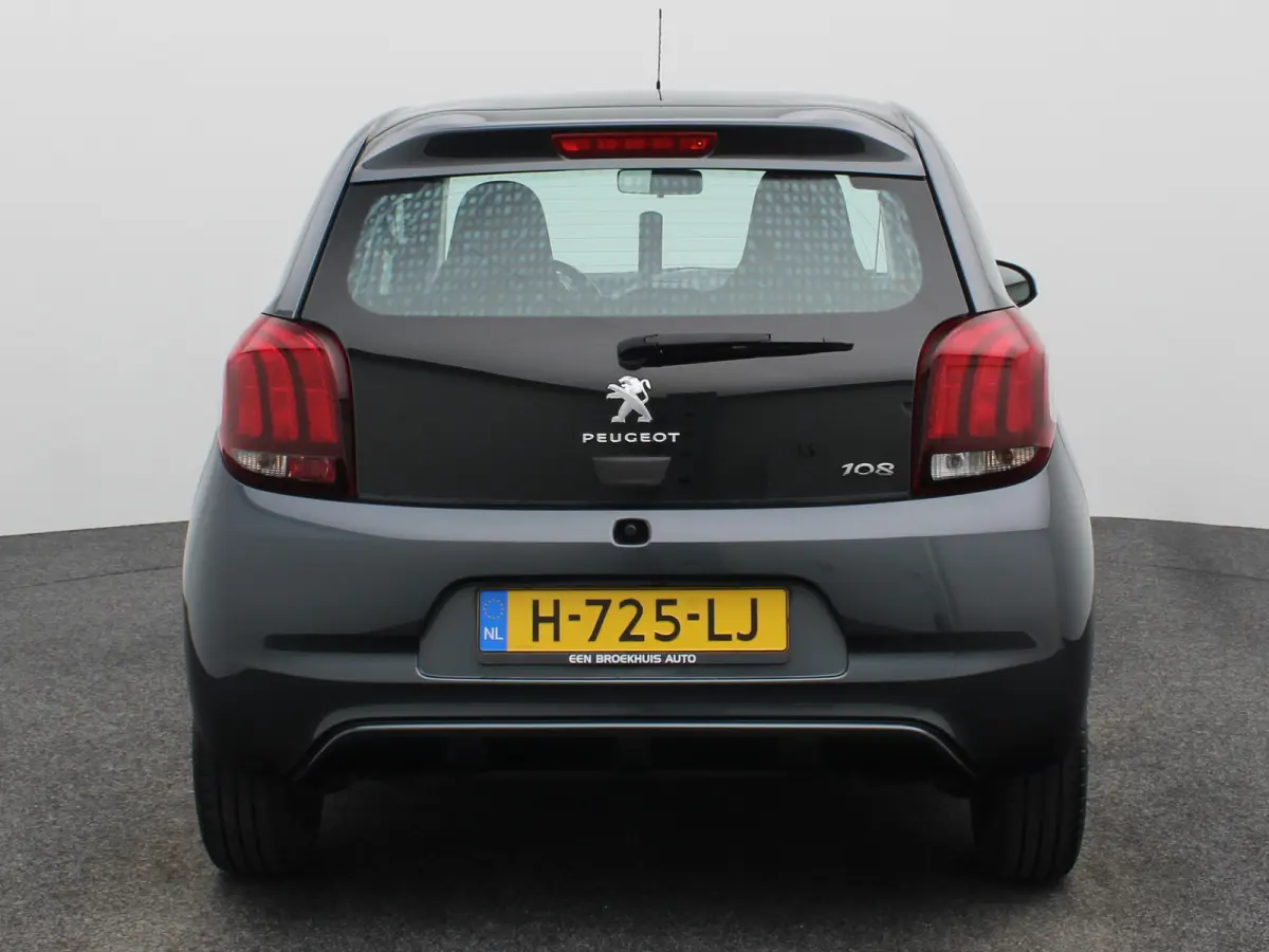 1.0 e-VTi Allure | Carplay | Camera | Clima | Bluetooth | 15" LMV |