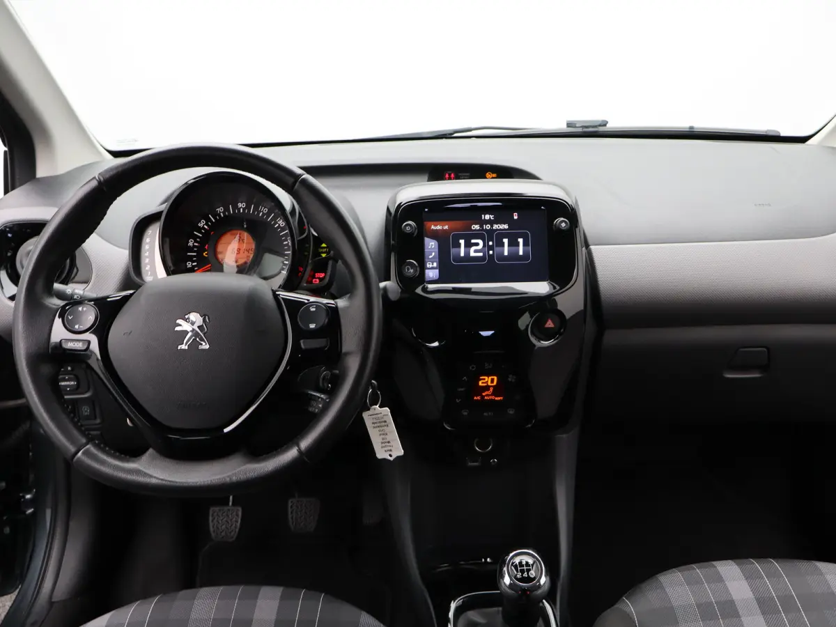 1.0 e-VTi Allure | Carplay | Camera | Clima | Bluetooth | 15" LMV |