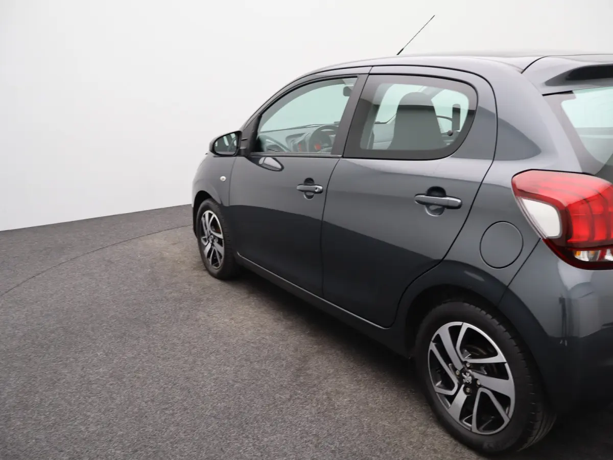 1.0 e-VTi Allure | Carplay | Camera | Clima | Bluetooth | 15" LMV |