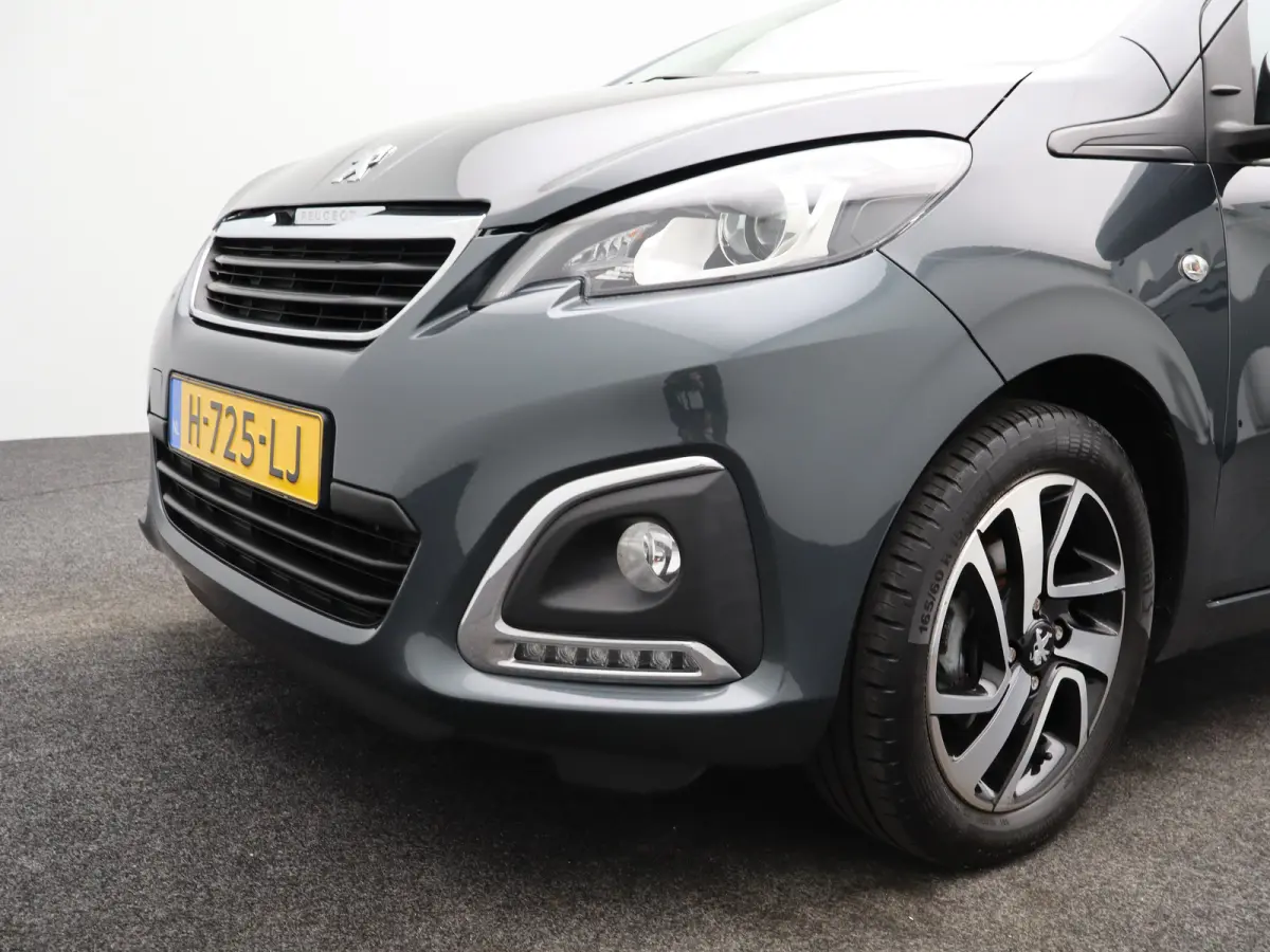 1.0 e-VTi Allure | Carplay | Camera | Clima | Bluetooth | 15" LMV |