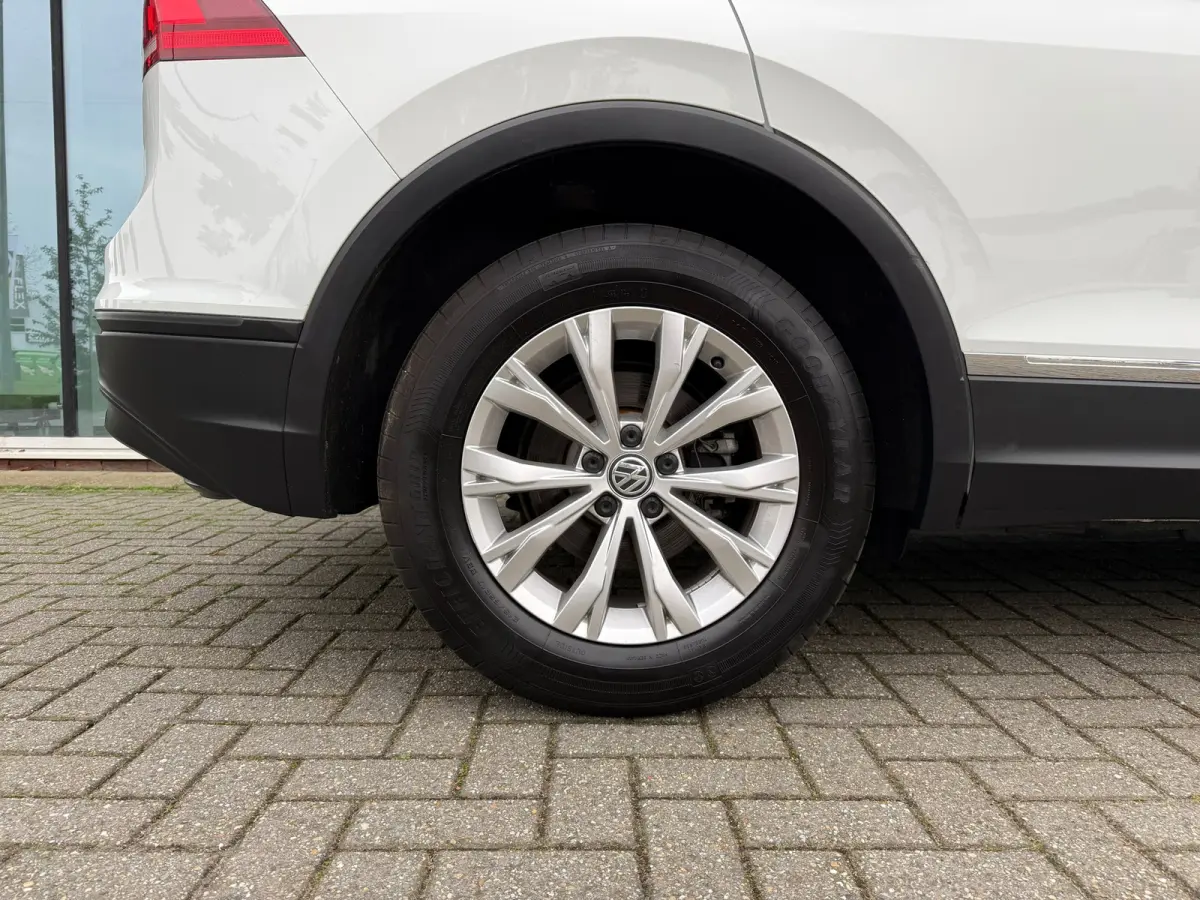 1.5 TSI Comfortline - Navi - Parkeerhulp - Climate - Org.NL