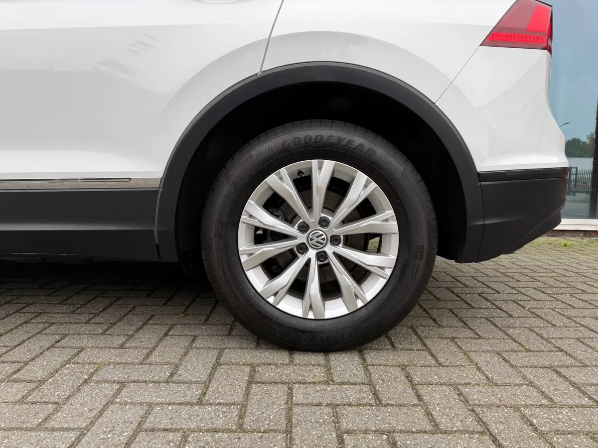 1.5 TSI Comfortline - Navi - Parkeerhulp - Climate - Org.NL