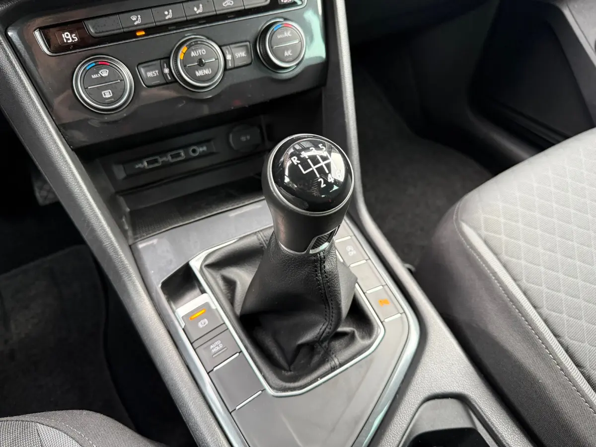 1.5 TSI Comfortline - Navi - Parkeerhulp - Climate - Org.NL
