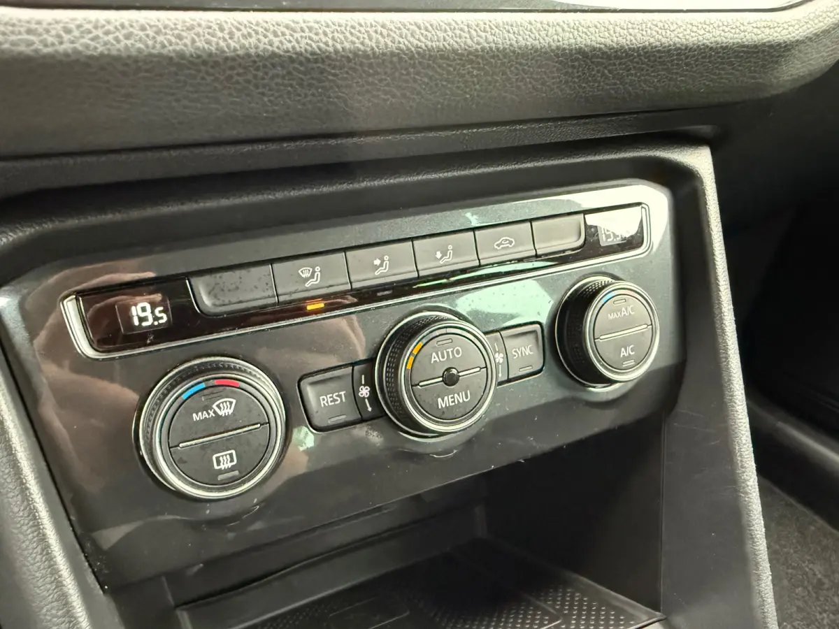 1.5 TSI Comfortline - Navi - Parkeerhulp - Climate - Org.NL
