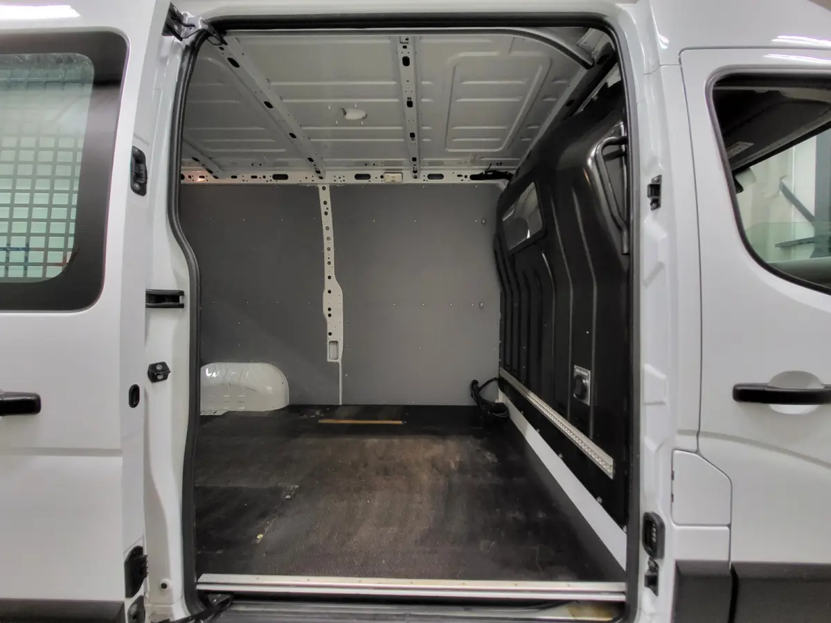 2.3dCi 180pk L2/H2 Euro 6!