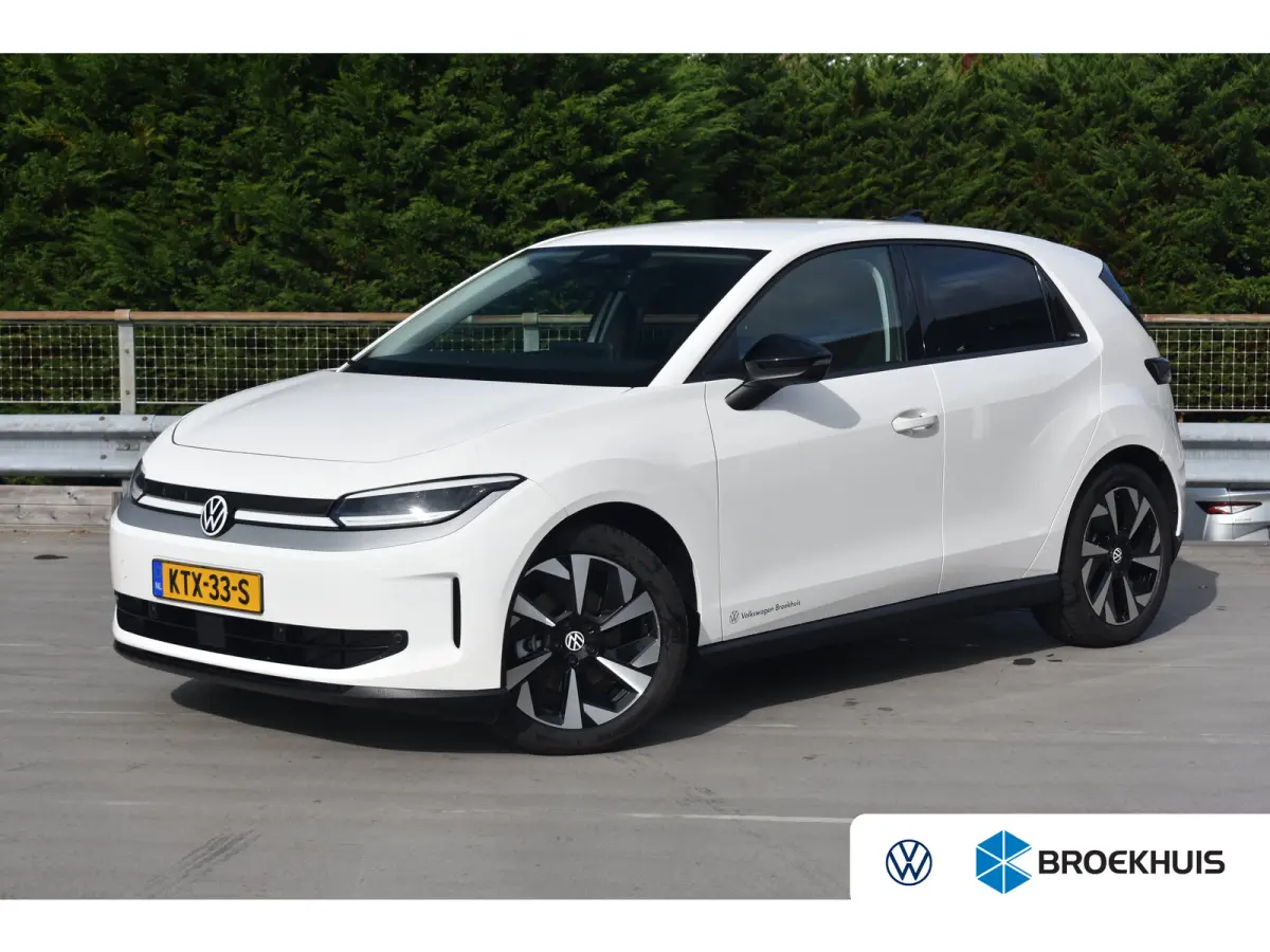 Life First Edition 52 kWh | CAMERA | STOEL+STUUR VERW. | ADAPT.CRUISE | 2-ZONE CLIMA | APP.CONNECT | DODEHOEK | DAB+ | FULL.LED |