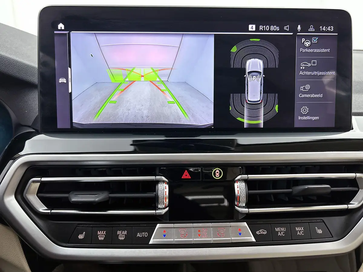 xDrive30e High Executive | FACELIFT | ACHTERUITRIJCAMERA | LEDER | APPLE CARPLAY - ANDROID AUTO | STOELVERWARMING | STUURWIELVERWARMING | CLIMATE CONTROL | CRUISE CONTROL |
