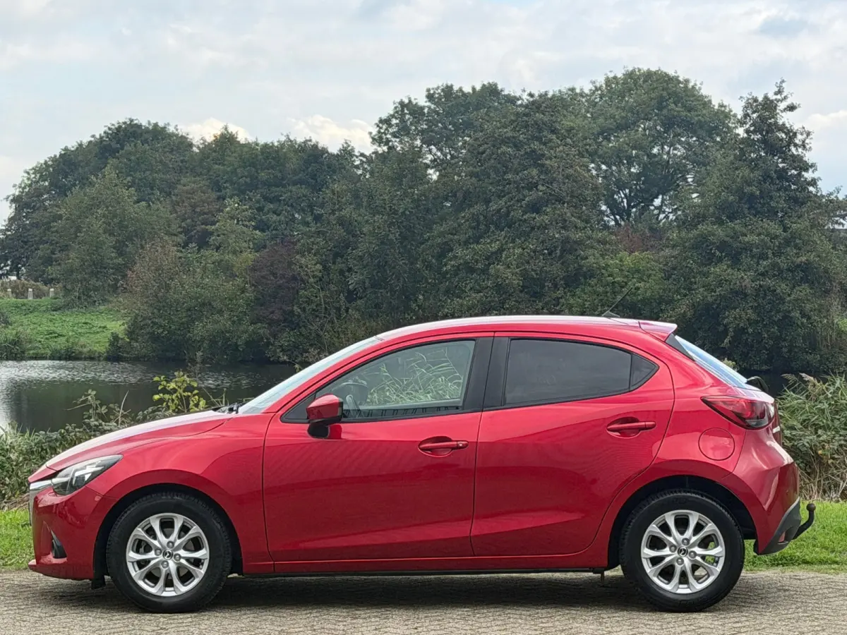 1.5 Skyactiv-G Skylease+ Soul Red - 1e eigenaar - NL geleverd - Nieuwstaat