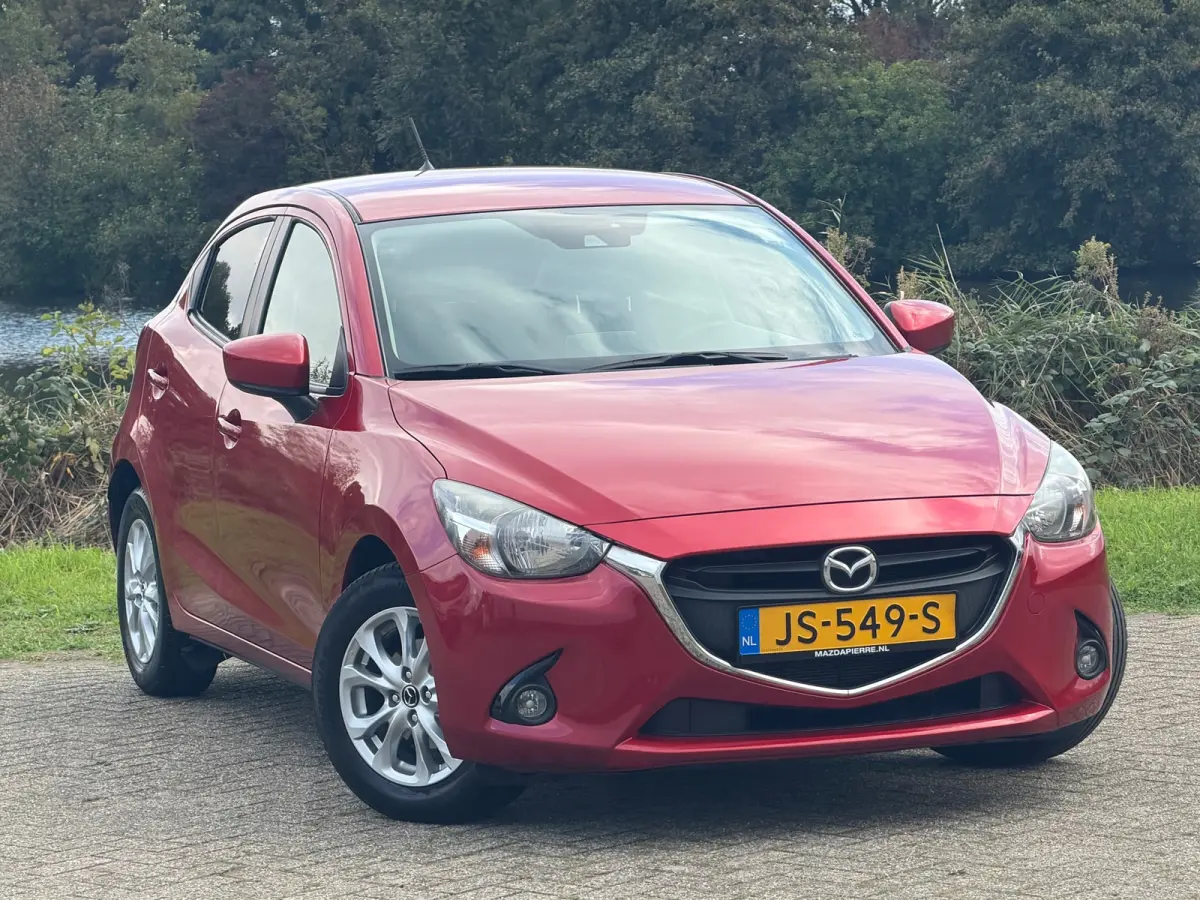 1.5 Skyactiv-G Skylease+ Soul Red - 1e eigenaar - NL geleverd - Nieuwstaat