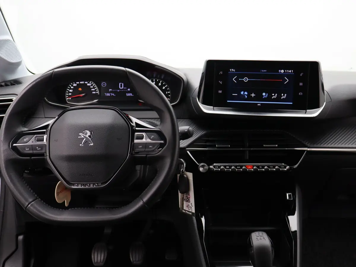 1.2 PureTech Active | AIRCO | APPLE/ANDROID CARPLAY | CRUISE CONTROL | 12 MAANDEN BOVAG GARANTIE |