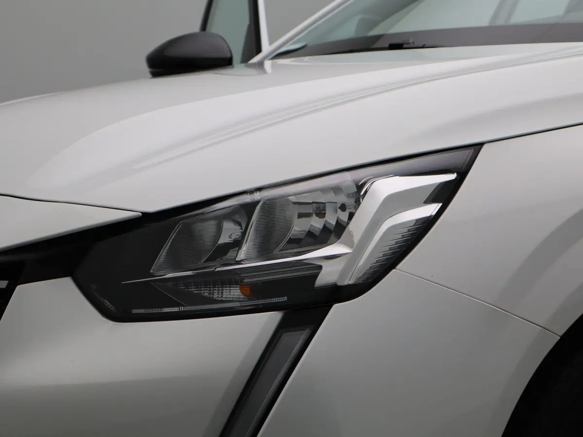 1.2 PureTech Active | AIRCO | APPLE/ANDROID CARPLAY | CRUISE CONTROL | 12 MAANDEN BOVAG GARANTIE |