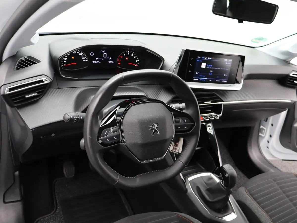 1.2 PureTech Active | AIRCO | APPLE/ANDROID CARPLAY | CRUISE CONTROL | 12 MAANDEN BOVAG GARANTIE |