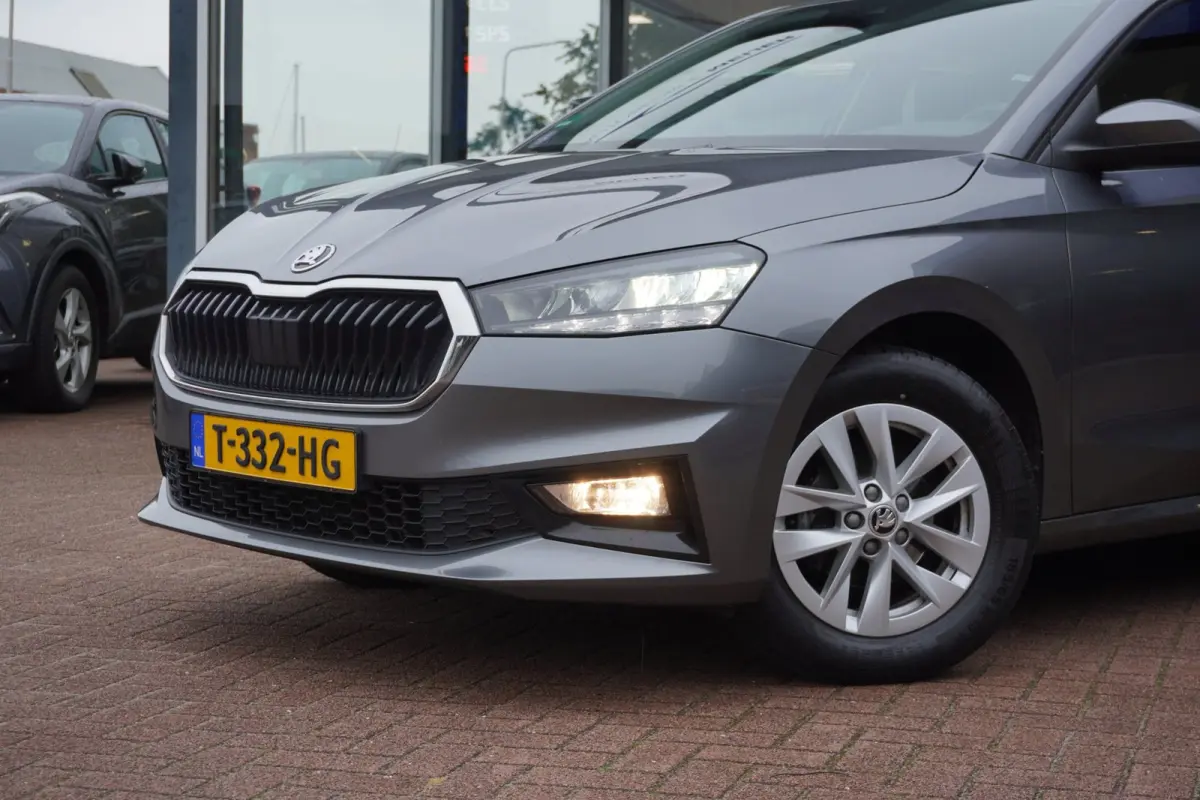1.0 TSI Business Edition 5deurs | Airco | Navigatie | CarPlay | Vol opties | 2023 | Inruil mogelijk