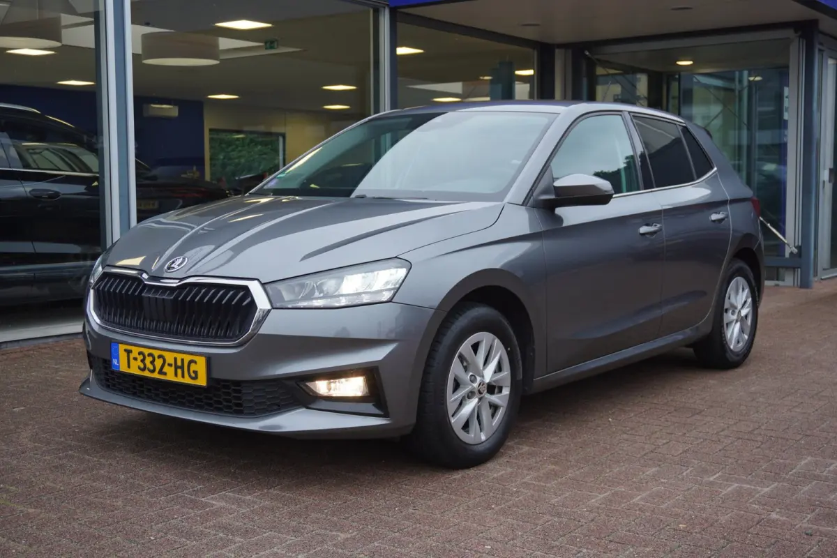 1.0 TSI Business Edition 5deurs | Airco | Navigatie | CarPlay | Vol opties | 2023 | Inruil mogelijk