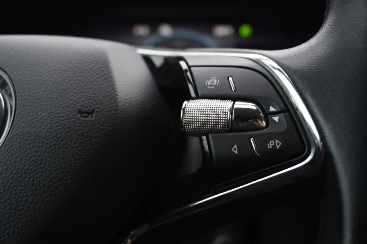1.0 TSI Business Edition 5deurs | Airco | Navigatie | CarPlay | Vol opties | 2023 | Inruil mogelijk
