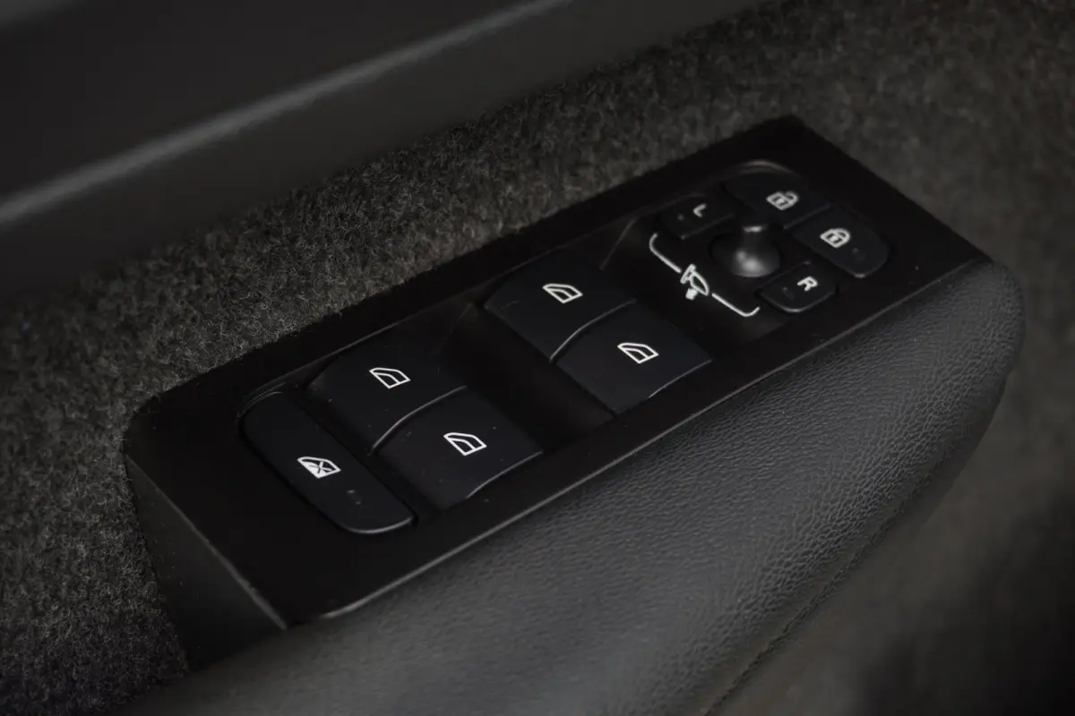 1.5 T4 Inscription Expression Automaat | Airco | Plugin | Vol opties | Dealerauto | Inruil mogelijk