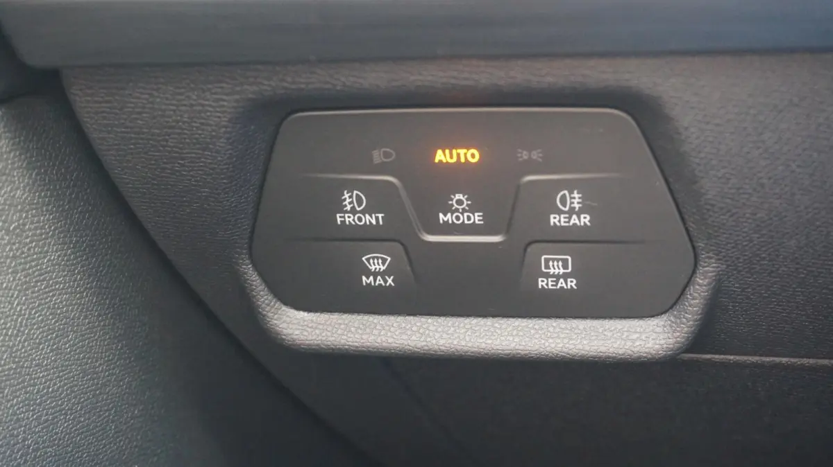 1.4 e-Hybrid VZ Black Edition PHEV 245PK SOH 100% Panoramadak Rijklaarprijs!