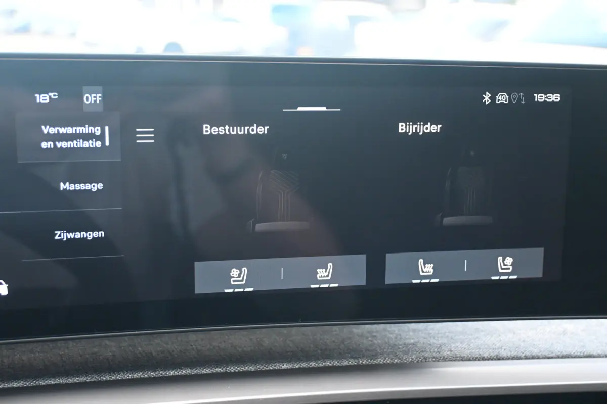 GT Exclusive | Adaptieve cruise control met Stop&Go functie | LED 3D-achterlichten | Pack Safety Plus