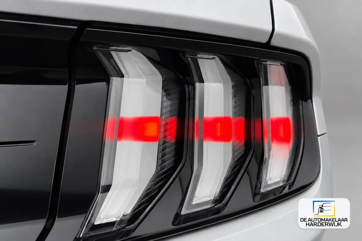 5.0 V8 | SLECHTS 19.997 KM | AUTOMAAT | ACC | CARPLAY | LED | DAB |