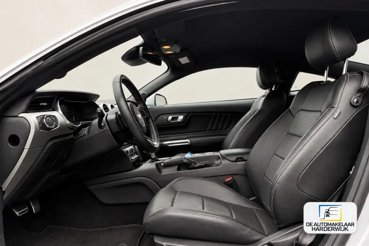 5.0 V8 | SLECHTS 19.997 KM | AUTOMAAT | ACC | CARPLAY | LED | DAB |