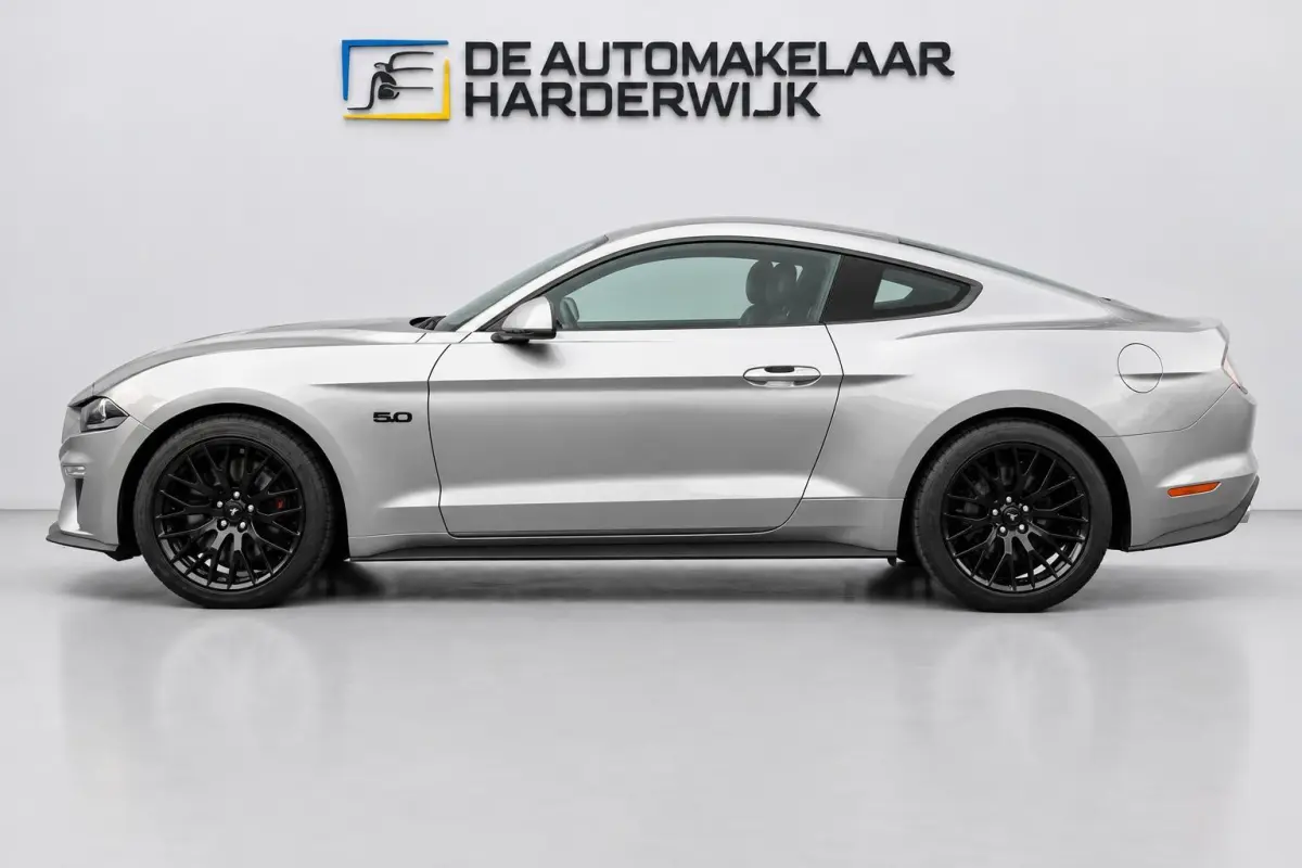 5.0 V8 | SLECHTS 19.997 KM | AUTOMAAT | ACC | CARPLAY | LED | DAB |