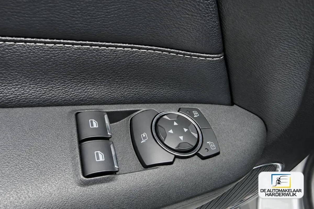 5.0 V8 | SLECHTS 19.997 KM | AUTOMAAT | ACC | CARPLAY | LED | DAB |