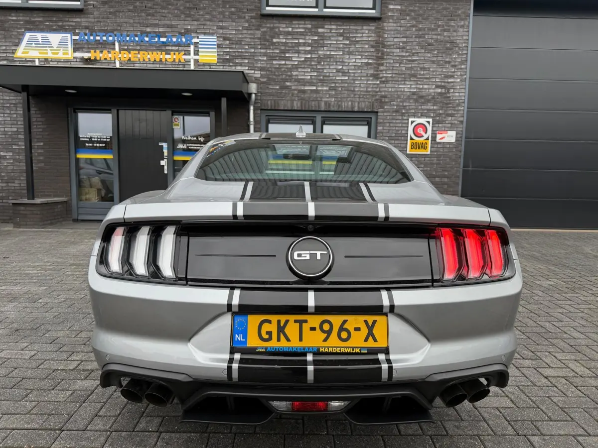 5.0 V8 | SLECHTS 19.997 KM | AUTOMAAT | ACC | CARPLAY | LED | DAB |