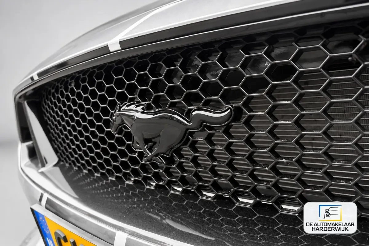 5.0 V8 | SLECHTS 19.997 KM | AUTOMAAT | ACC | CARPLAY | LED | DAB |