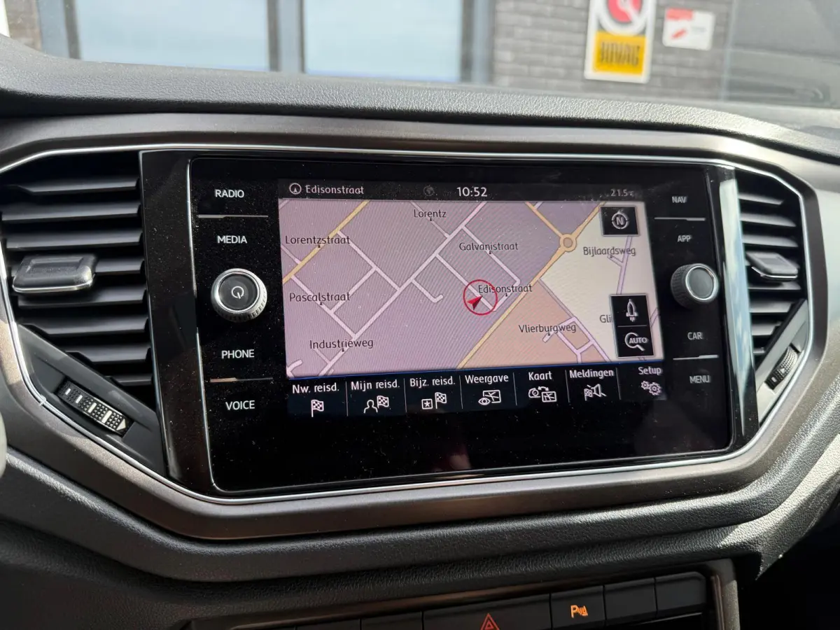 1.0 TSI Style | 1E EGENAAR | 3/6 OF 12MND GARANTIE | PANODAK | ACC | LANE ASSIST | AIRCO |