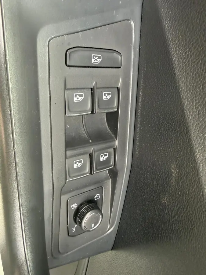 1.0 TSI Style | 1E EGENAAR | 3/6 OF 12MND GARANTIE | PANODAK | ACC | LANE ASSIST | AIRCO |