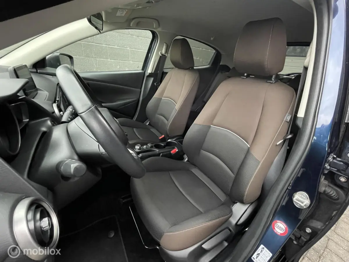 1.5 Skyactiv-G Style Selected | M-Hybrid | CarPlay | Camera | Facelift | LED | Lichtmetaal |
