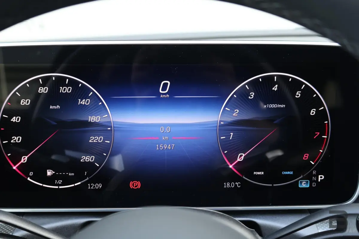 200 AMG Line / Panoramadak / Memory Stoelen / 360 Camera / Night Pakket / Burmester Surround