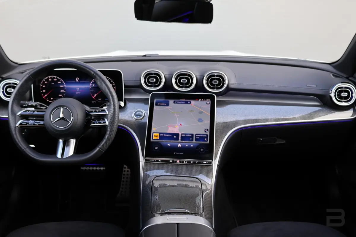 200 AMG Line / Panoramadak / Memory Stoelen / 360 Camera / Night Pakket / Burmester Surround