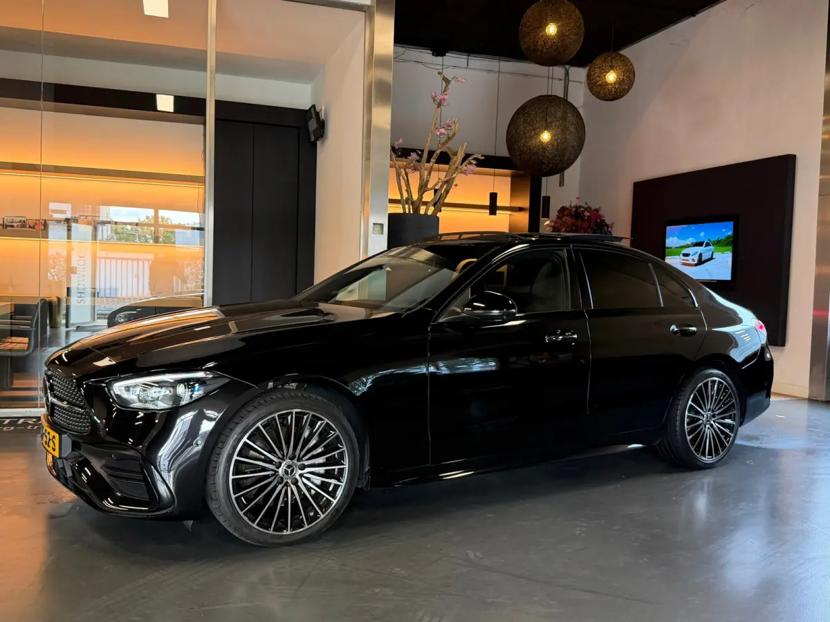 180 AMG Night Pano Memory 360Cam. Distr.