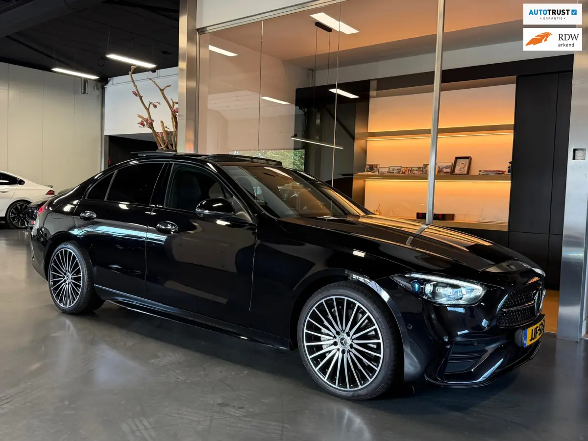 180 AMG Night Pano Memory 360Cam. Distr.