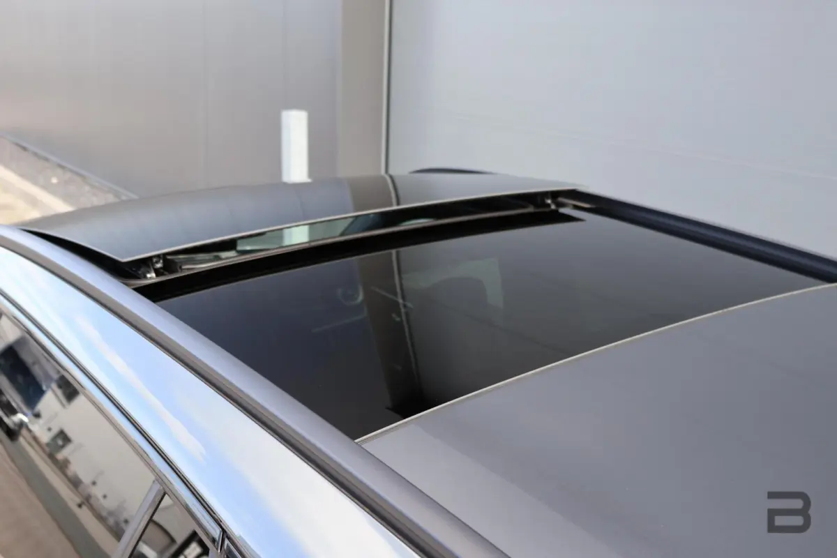 300 d AMG Line / Panoramadak / Memory Stoelen / Burmester Surround / Night Pakket / Trekhaak Wegklapbaar