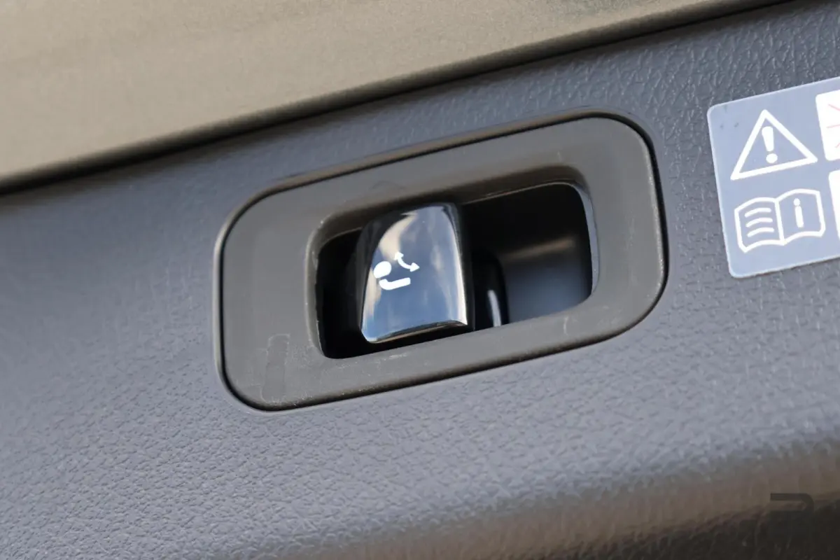 300 d AMG Line / Panoramadak / Memory Stoelen / Burmester Surround / Night Pakket / Trekhaak Wegklapbaar