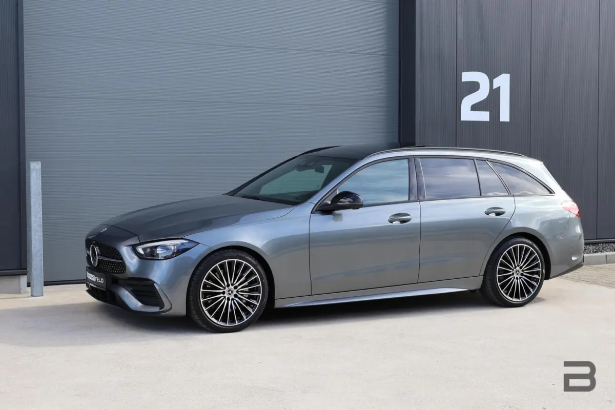 300 d AMG Line / Panoramadak / Memory Stoelen / Burmester Surround / Night Pakket / Trekhaak Wegklapbaar