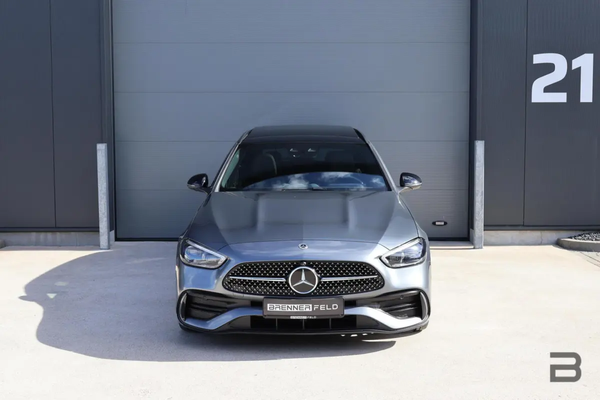 300 d AMG Line / Panoramadak / Memory Stoelen / Burmester Surround / Night Pakket / Trekhaak Wegklapbaar