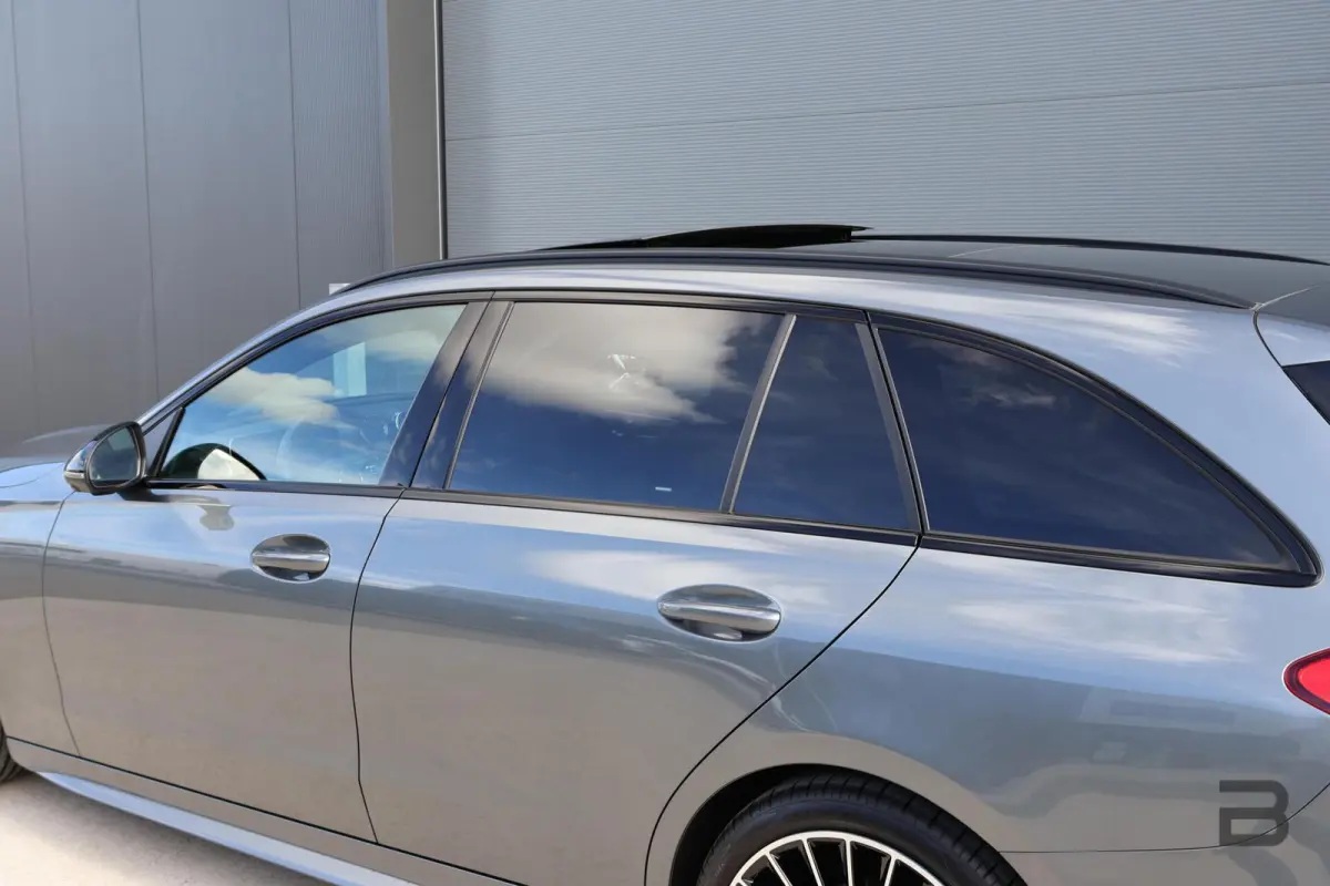 300 d AMG Line / Panoramadak / Memory Stoelen / Burmester Surround / Night Pakket / Trekhaak Wegklapbaar