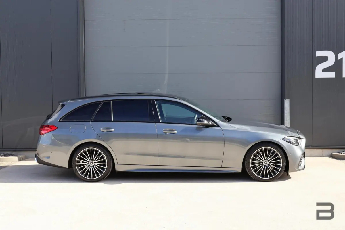 300 d AMG Line / Panoramadak / Memory Stoelen / Burmester Surround / Night Pakket / Trekhaak Wegklapbaar