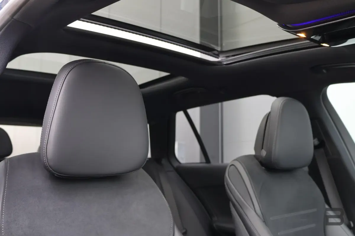 220 d AMG Line / Panoramadak / Memory Stoelen / Burmester Surround / Night Pakket / Trekhaak Wegklapbaar