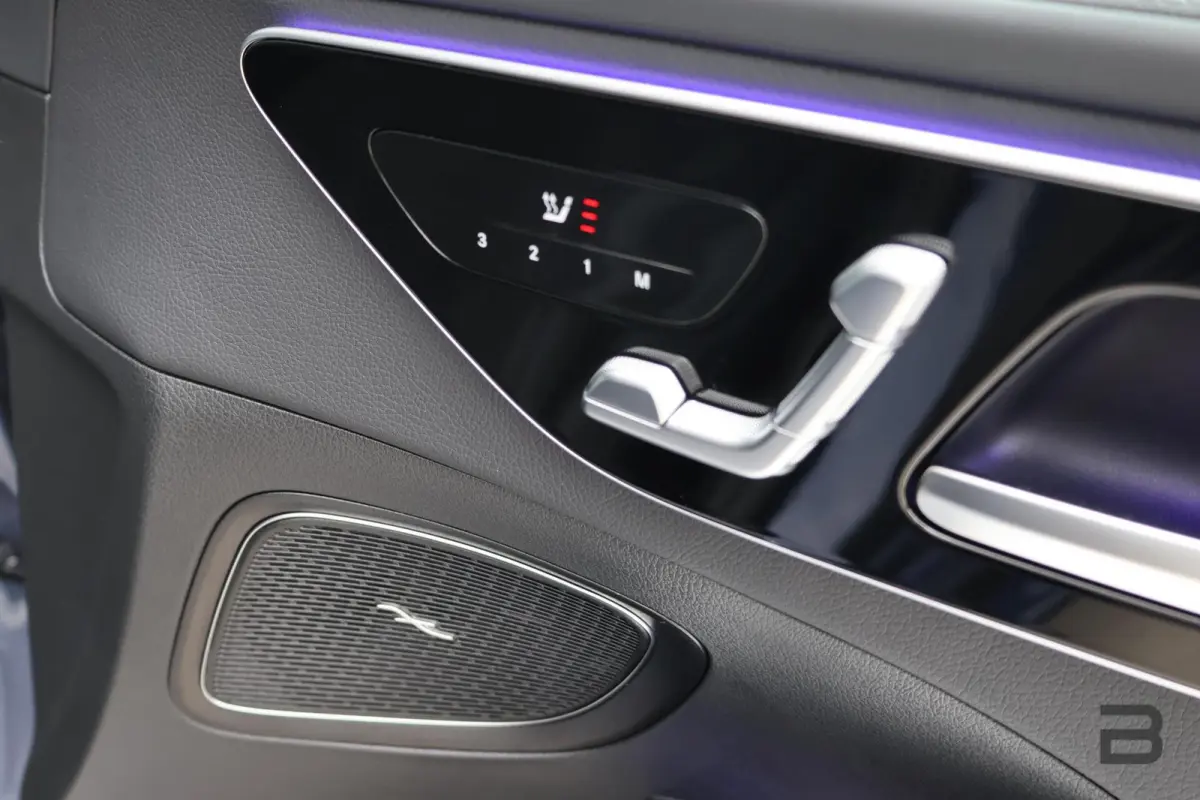 220 d AMG Line / Panoramadak / Memory Stoelen / Burmester Surround / Night Pakket / Trekhaak Wegklapbaar