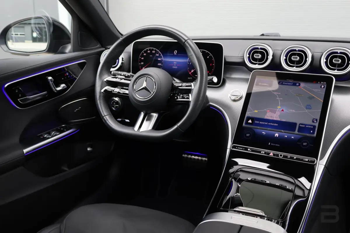 220 d AMG Line / Panoramadak / Memory Stoelen / Burmester Surround / Night Pakket / Trekhaak Wegklapbaar