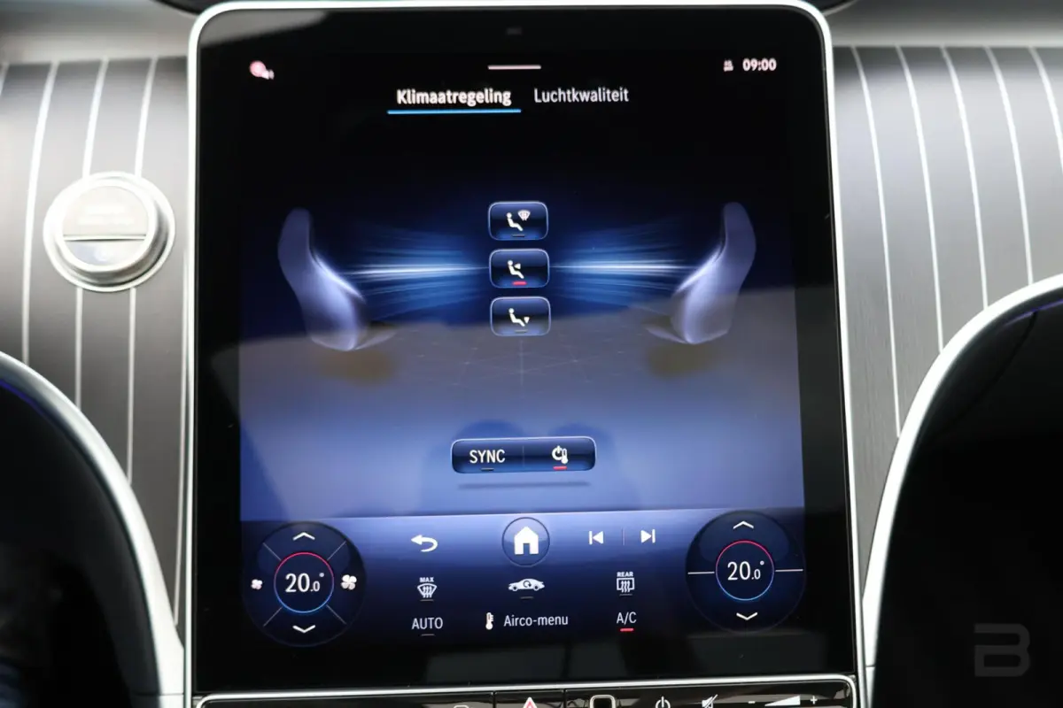 300 d AMG Line / Panoramadak / Memory Stoelen / Burmester Surround / Night Pakket / Trekhaak Wegklapbaar