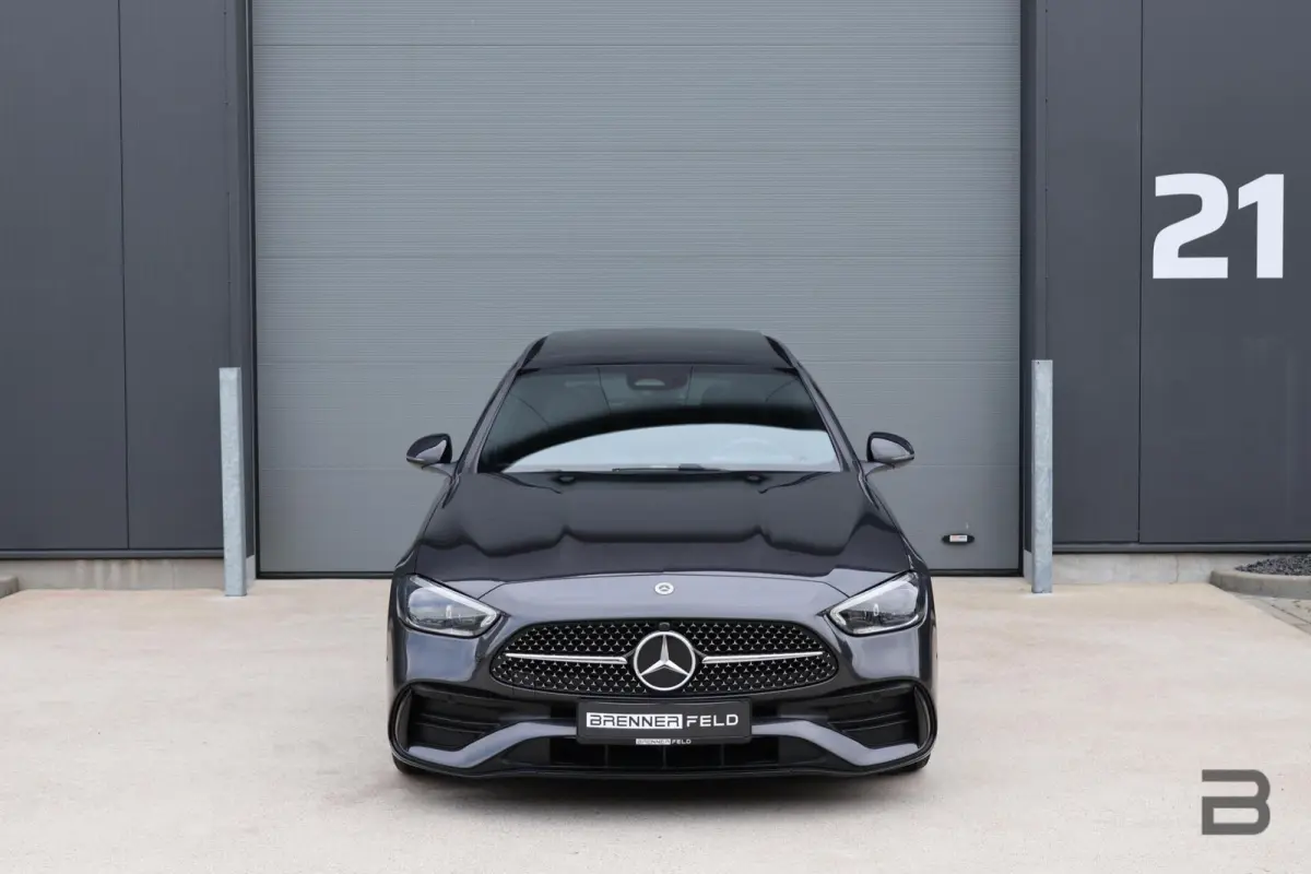 300 d AMG Line / Panoramadak / Memory Stoelen / Burmester Surround / Night Pakket / Trekhaak Wegklapbaar