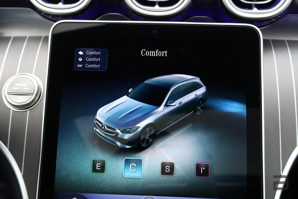 300 d AMG Line / Panoramadak / Memory Stoelen / Burmester Surround / Night Pakket / Trekhaak Wegklapbaar