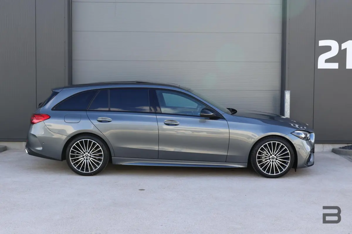 300 d AMG Line / Panoramadak / Memory Stoelen / Burmester Surround / Night Pakket / Trekhaak Wegklapbaar