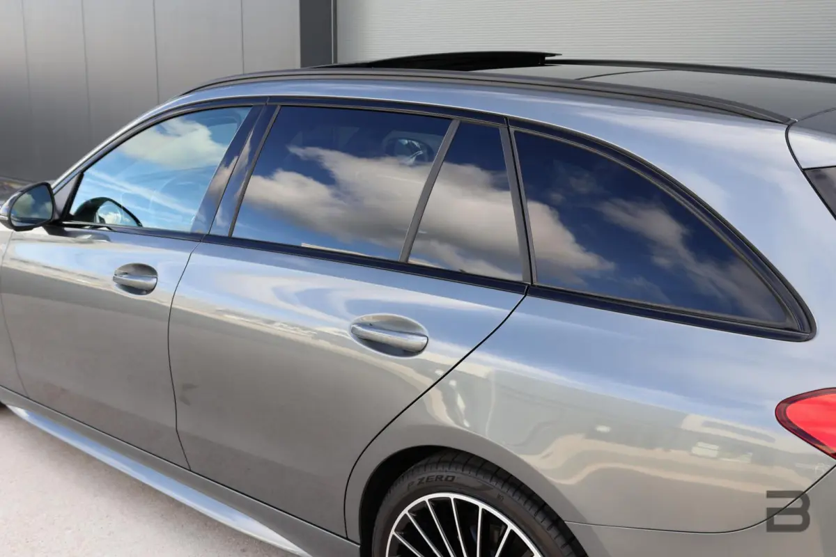 300 d AMG Line / Panoramadak / Memory Stoelen / Burmester Surround / Night Pakket / Trekhaak Wegklapbaar